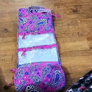 Vera Bradley hanging make-up bag excellent condition